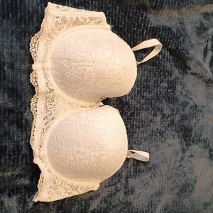 Luxe White Lace Intimate
